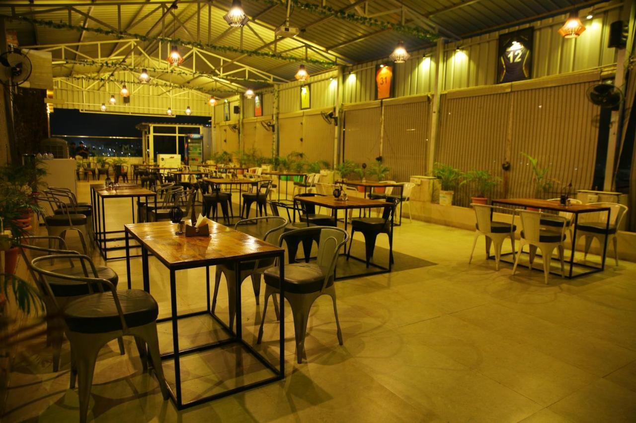 Hotel Maruthi Inn Nirmal  Exteriér fotografie