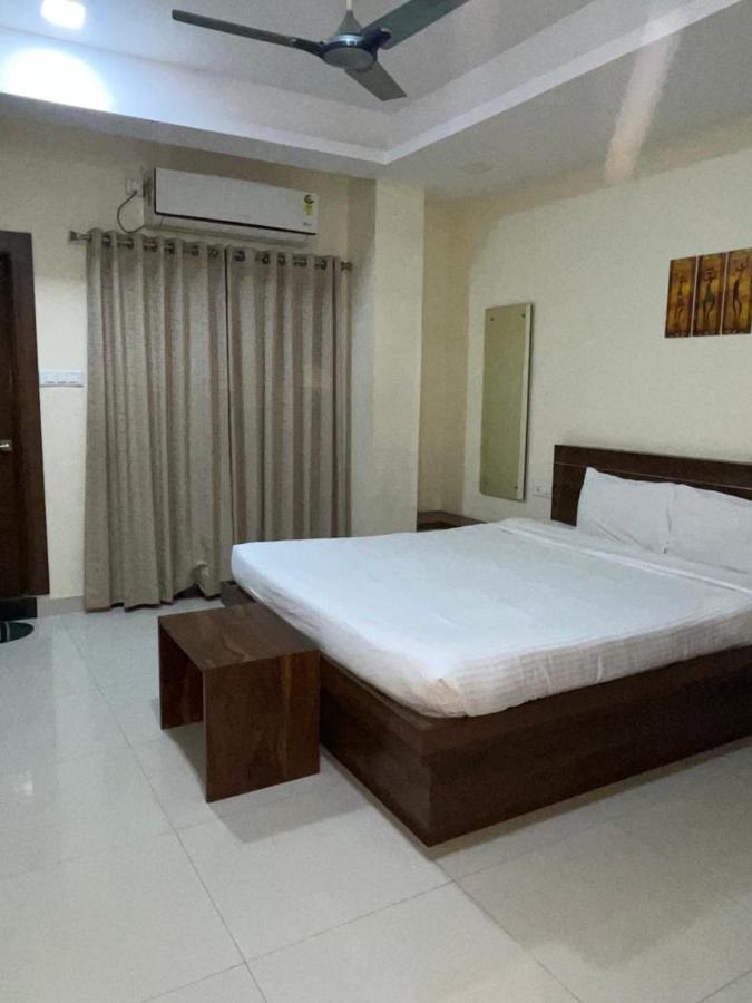 Hotel Maruthi Inn Nirmal  Exteriér fotografie